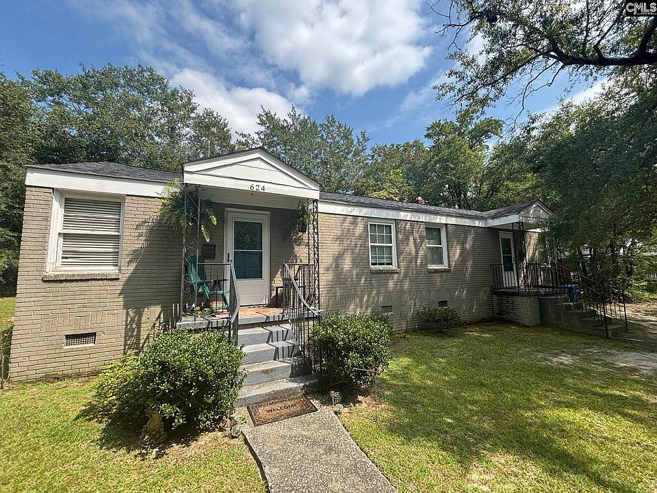 1st image of 624 S Waccamaw Ave