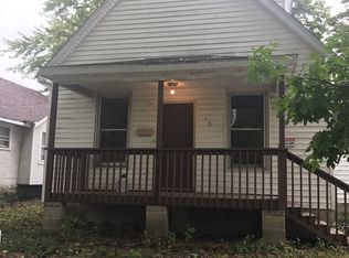 450 W Center St, Decatur, IL 62526