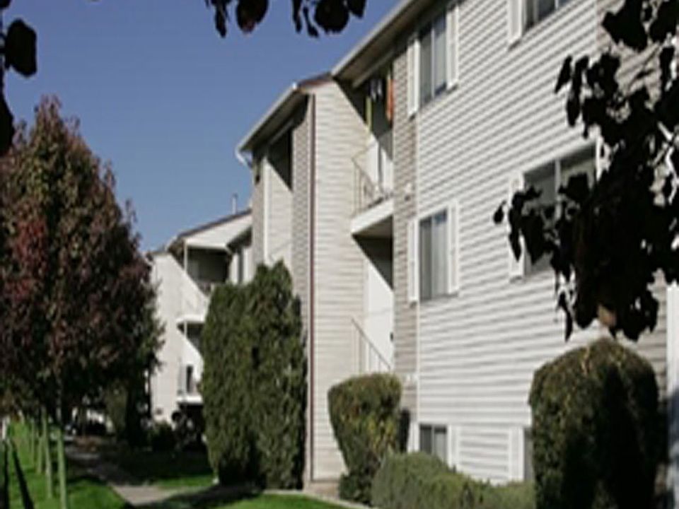 2nd image of 3915 S 700 W APT 22