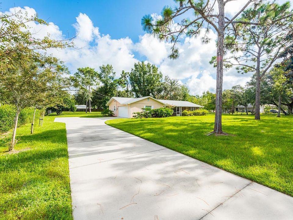 1st image of 3275 Maverick Ln