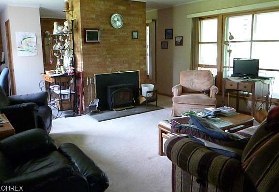 5th image of 14000 Benner Dr