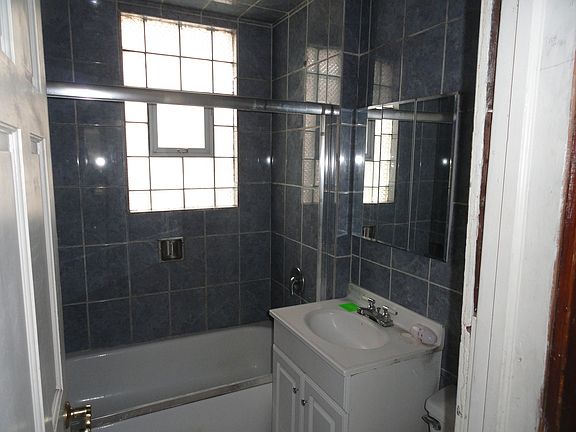 4th image of 2533 N Marmora Ave