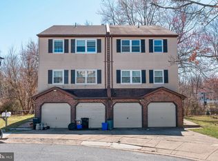 13093 Blakeslee Dr, Philadelphia, PA 19116
