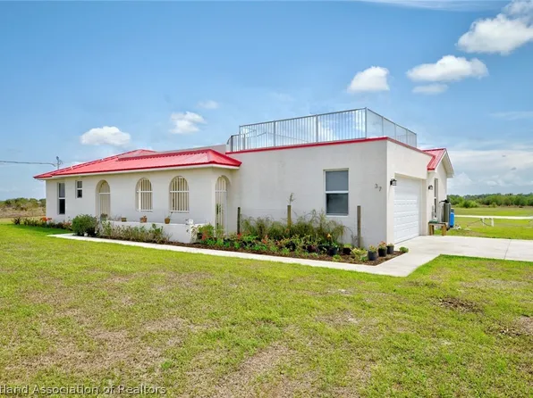 37 Ben Hill Griffin Rd, Venus, FL 33960