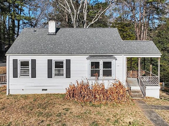 2nd image of 1501 Fairfax Rd