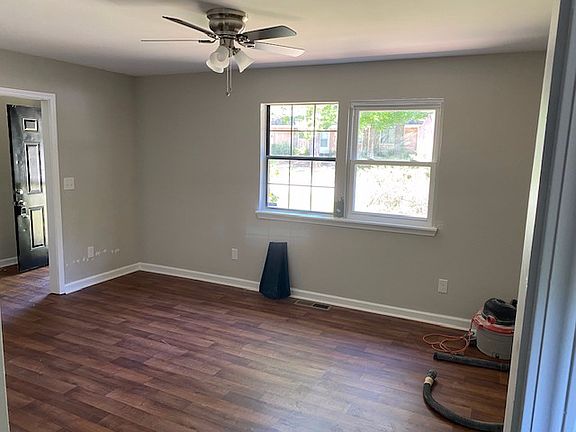 4th image of 2286 Cherokee Valley Dr