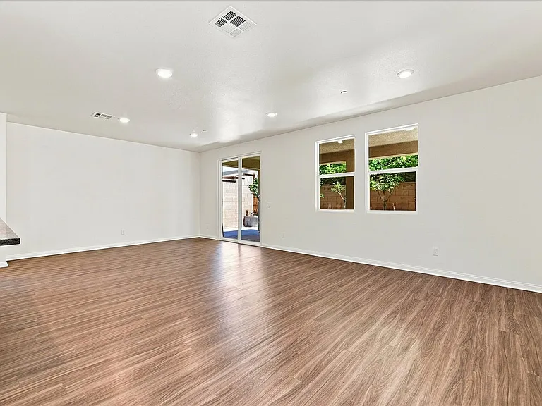 5577 Bella Way — Photo 23