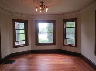 89 Whitwell St, Quincy, MA 02169