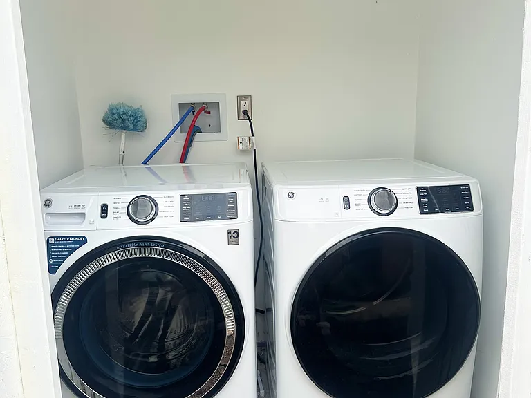 3234 Roberta Ln #1B — Photo 7
