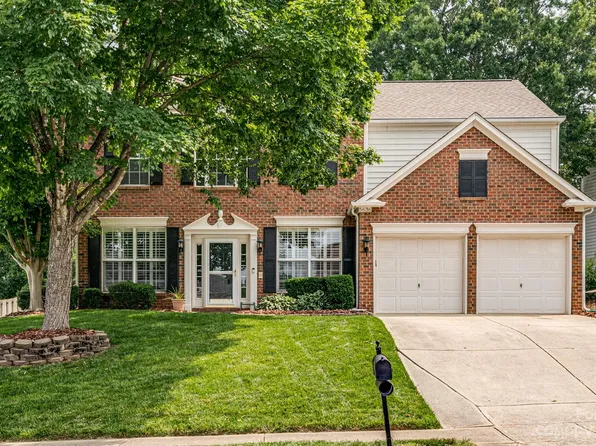 5636 Cambridge Bay Dr, Charlotte, NC 28269