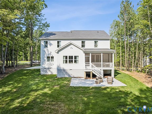 4th image of 4878 Donner Ct