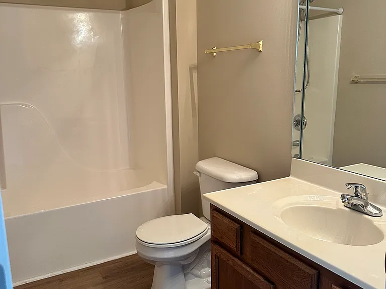 3944 Winthrop Dr — Photo 17