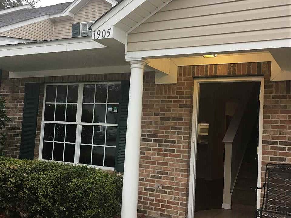 1st image of 2738 W Tharpe St APT 1905