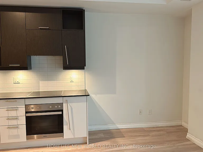30 Nelson St #402 — Photo 14