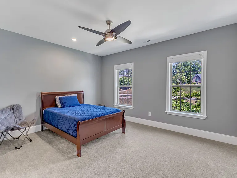 7304 Hasentree Club Dr — Photo 36