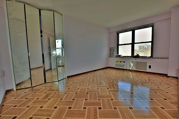 Rented by NYC Realty Brokers LLC | media 6