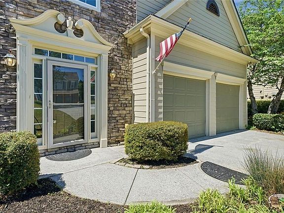 2nd image of 3318 Ridgemill Cir