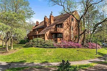 624 Sanderling Court