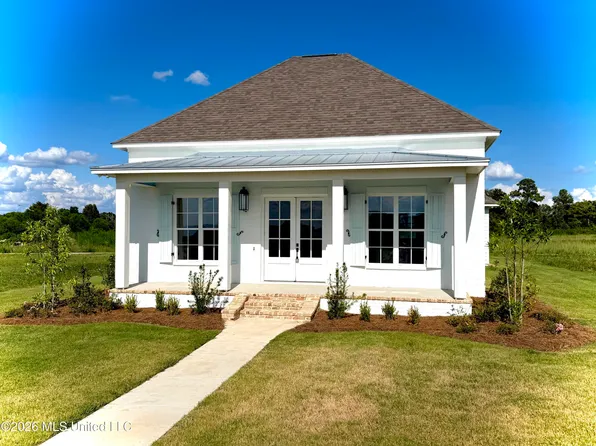1020 Crepe Myrtle Dr, Brandon, MS 39047