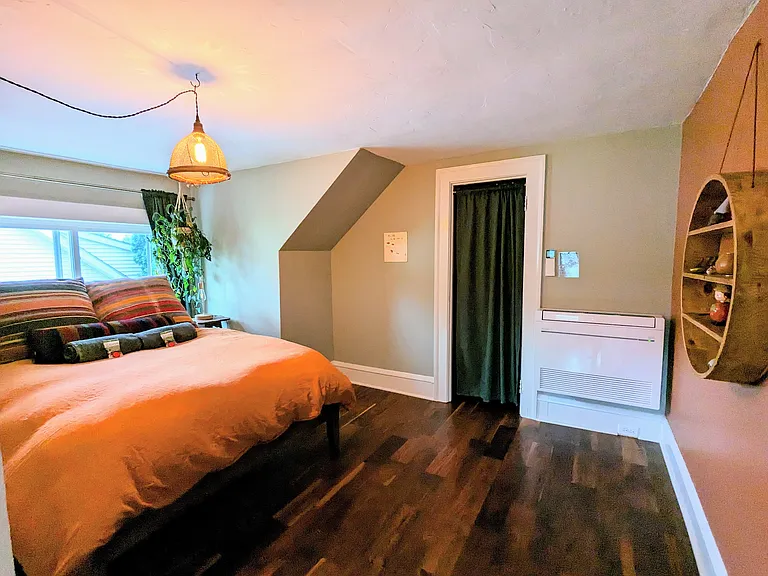 44 Russell St — Photo 31