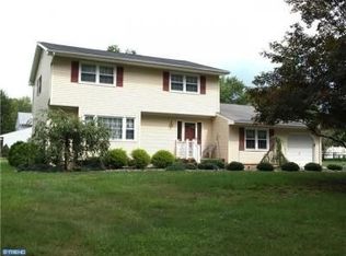 30 Hankins Rd, East Windsor, NJ 08520