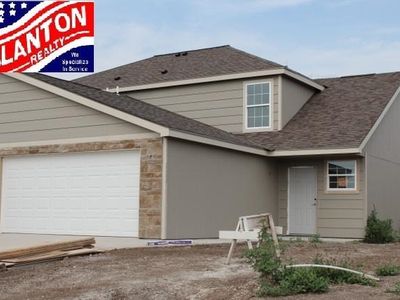 4633 Sunflower Slope Dr, Manhattan, KS, 66502