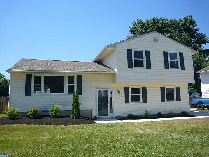 1st image of 25 N Skyward Dr