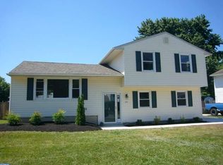 25 N Skyward Dr, Newark, DE 19713