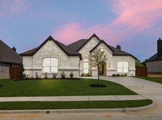 710 Winecup Way, Midlothian, TX 76065