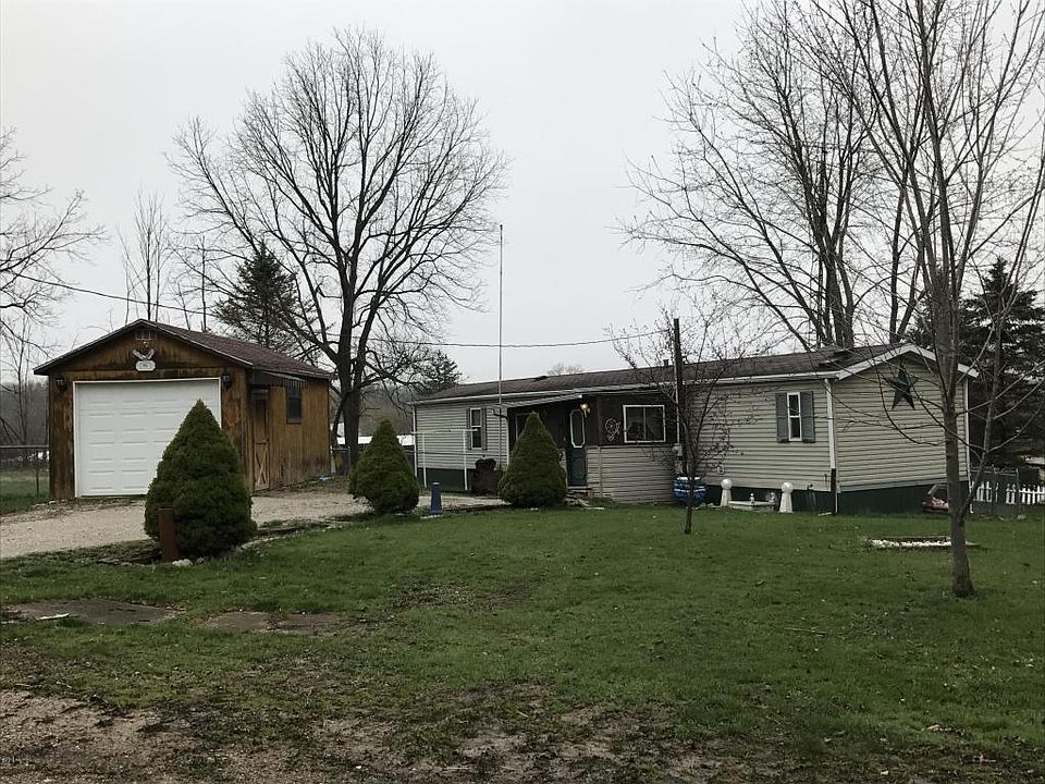 1st image of 112 Stewart Ave