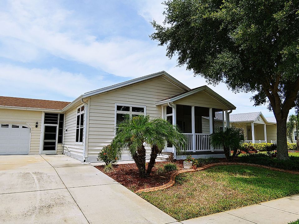 1st image of 2902 Pier Dr