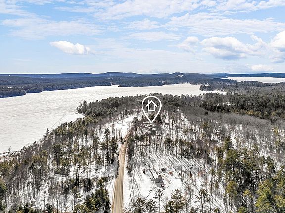 4th image of 316 Pond Road