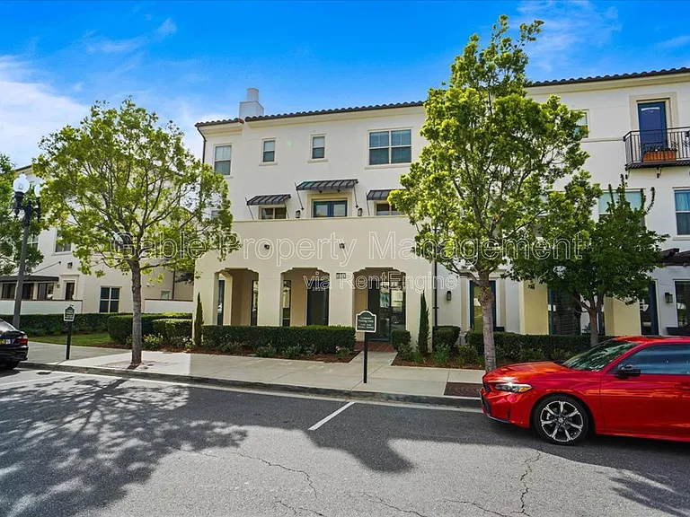 26261 Prima Way — Photo 3
