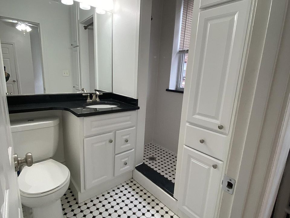 2nd image of 54 Hemenway St #23