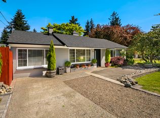 11720 8th Ave NE, Seattle, WA 98125