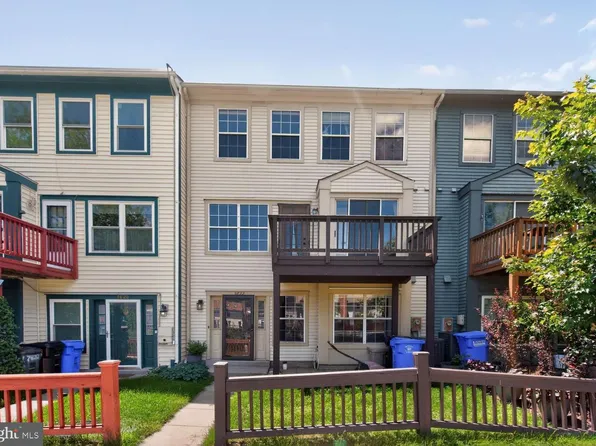 7822 Chapel Cove Dr, Laurel, MD 20707