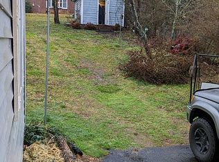 605 Old Cedar Rock Rd, Easley, SC 29640