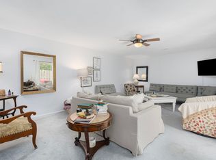 16 Caddy Rock Rd #16C, North Kingstown, RI 02852