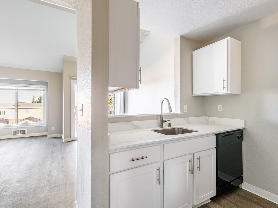 Aspire Apartments at Mountlake Terrace 5424 212th St SW Mountlake