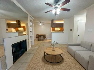 2121 Hepburn St APT 1110, Houston, TX 77054