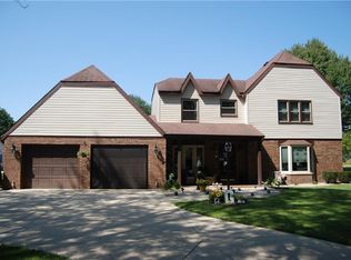 2215 Park Rd, Anderson, IN 46011