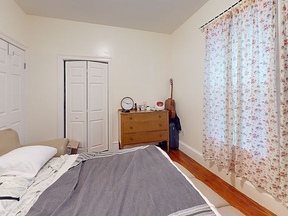 3rd image of 19 Newport St #1B