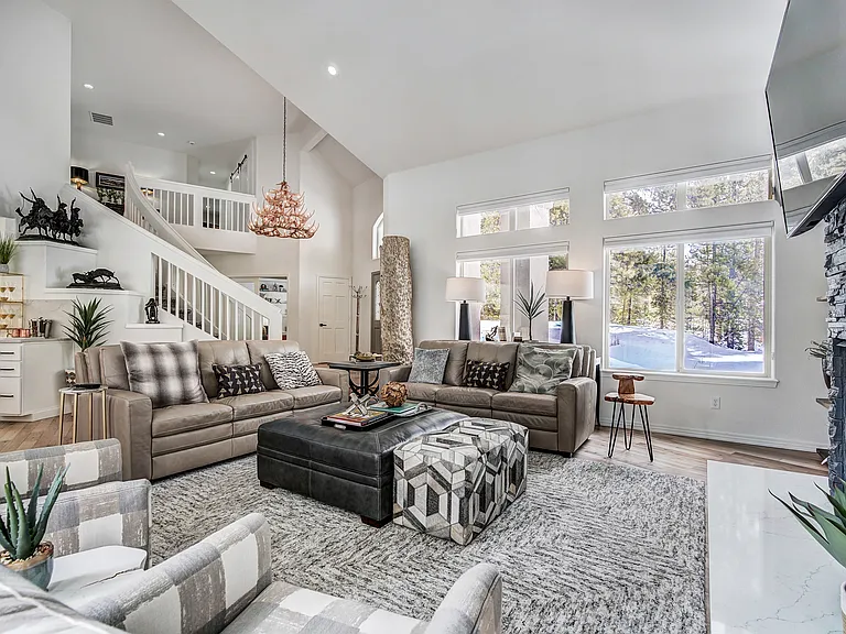 391 Lakeshore Loop — Photo 10