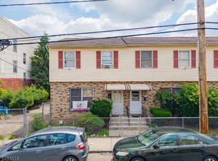 265 Rosa Parks Blvd, Paterson, NJ 07501