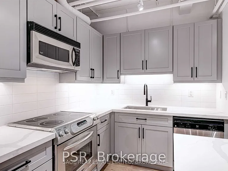 955 Queen St W #117 — Photo 10