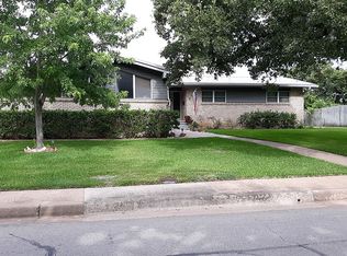 604 NW 7th Ave, Mineral Wells, TX 76067