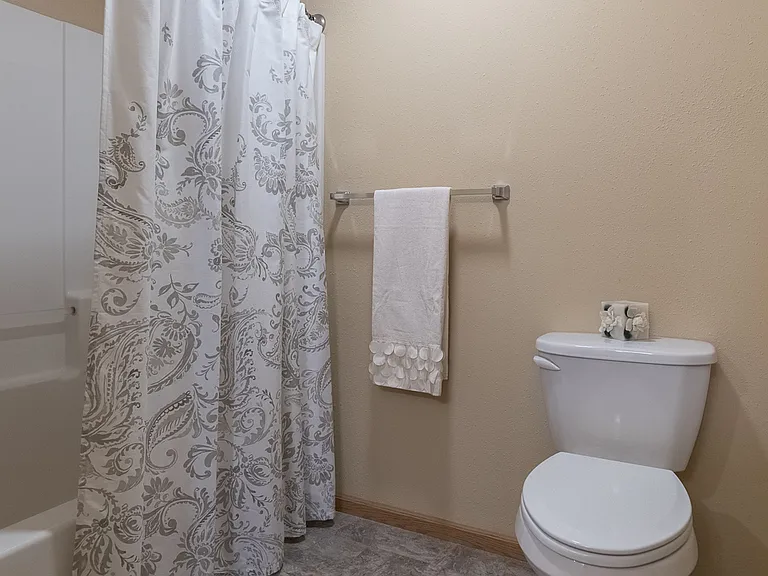 Creekside Townhomes — Photo 31
