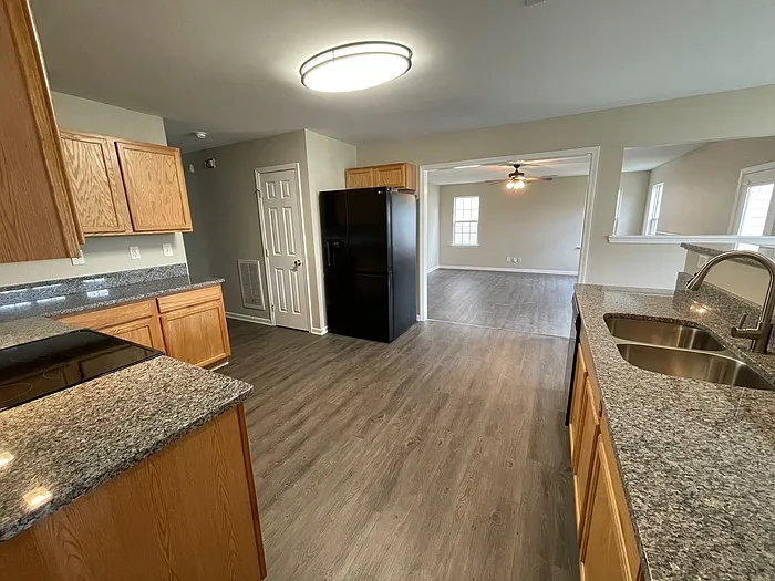 3635 Pauline Ln — Photo 17