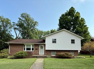 435 E North Ave, Olney, IL 62450