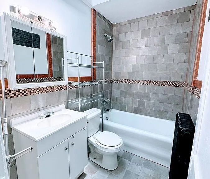6216 Erdrick St #B — Photo 13